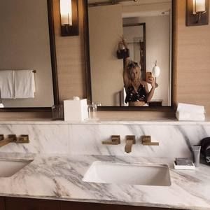 Meet your Posher, Molly